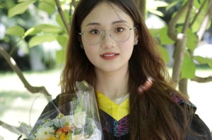 坚信未来（信念支撑，勇往直前）