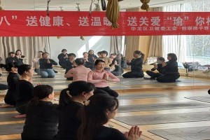 孩子和老人之间的美好情谊（孩子和老人之间的美好情谊）