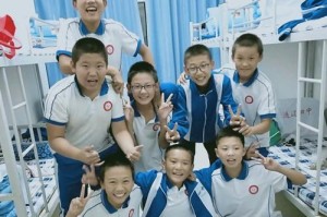 中秋团圆——我与亲情的相聚（家人的陪伴，让我感受到团圆的意义和价值）