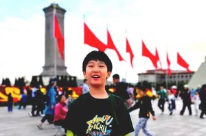坚持追求，勇攀高峰（坚持追求，勇攀高峰）