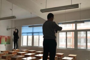 阳光之下始终有温暖（一个百无聊赖的夏日午后）