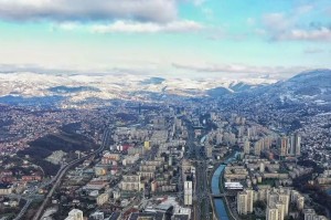 凤凰古城（世界闻名的历史遗迹和建筑奇迹）