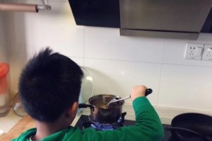 分担点辛劳（亲情与友情）