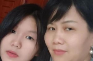 母亲陪我慢慢长大（感恩母亲，感谢岁月）