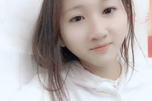 自恋年代（一个年轻人的自我陶醉之旅）