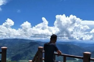 自信的力量（满意的自己，自信的未来）