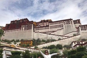 父母之爱（爱在心底，情深意切）