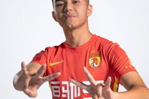以迎难而上，坚持不懈（一位年轻人的自我突破之路）