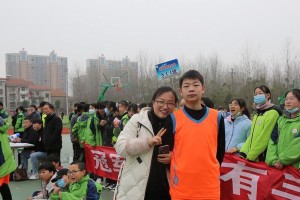 坚守梦想，我心飞翔（跃出地球，探索未来）